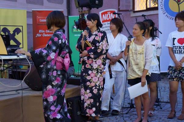 <br />
2013年8月に国際ロータリーのプロジェクトでオーストリアのユースキャンプ「ユーロスマイル」に参加。8か国の仲間と共に合宿生活を送りました。