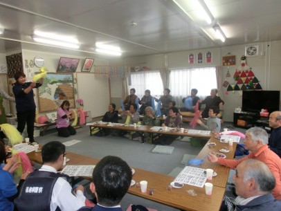 今月のサロン「笑ってみっ会!」